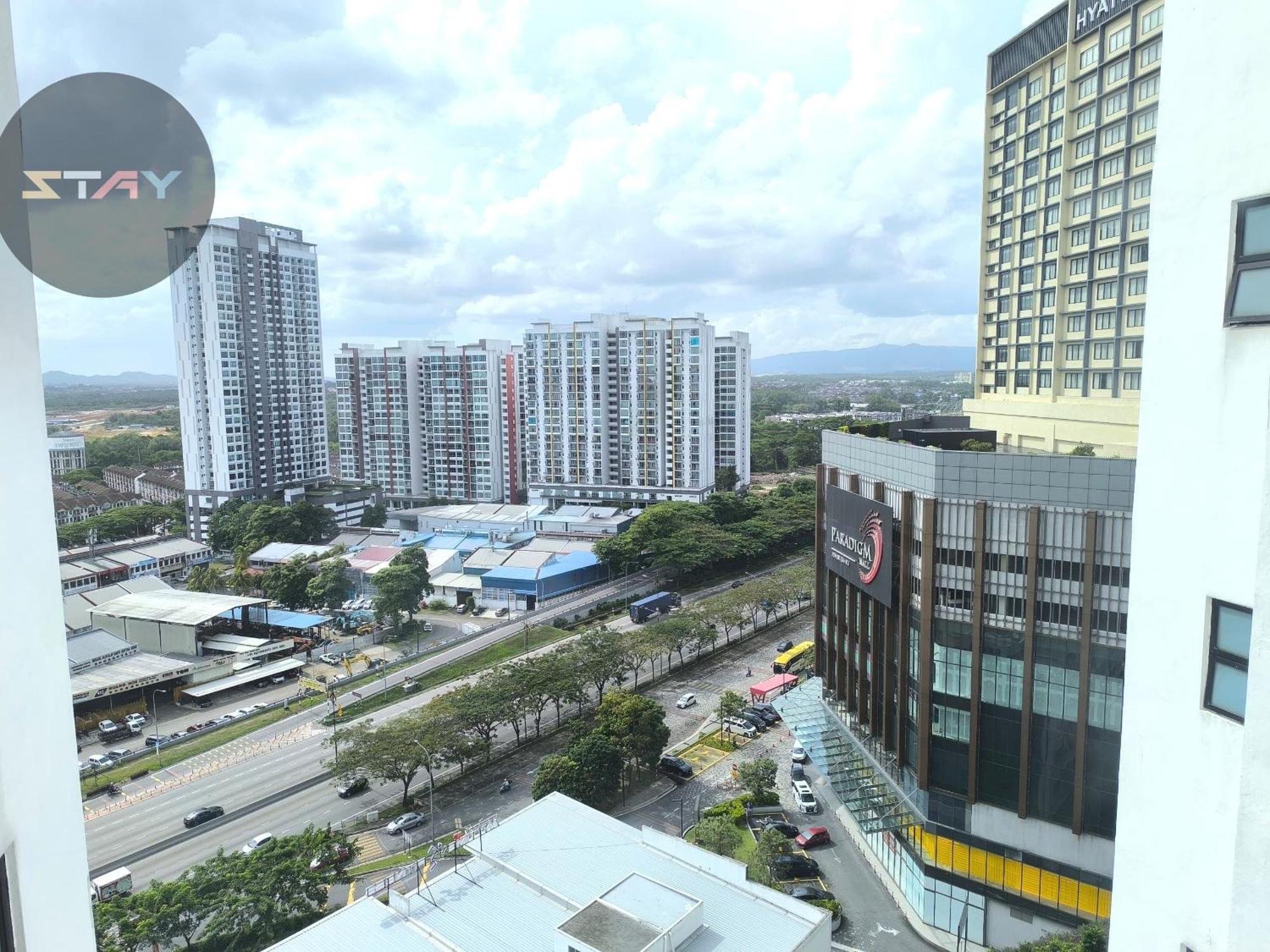 Platino 4Bedrooms Paradigm Mall Netflix By Stay Джохор-Бару Экстерьер фото